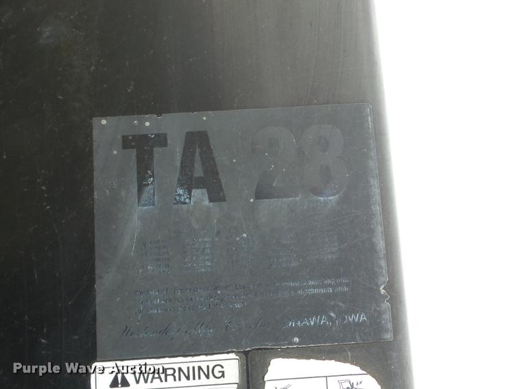 image for item AG9007 Westendorf TA28 tractor loader