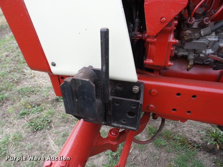 image for item AG9007 Westendorf TA28 tractor loader