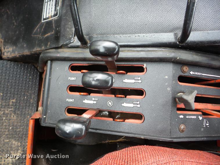 image for item AG9008 International 1586 tractor