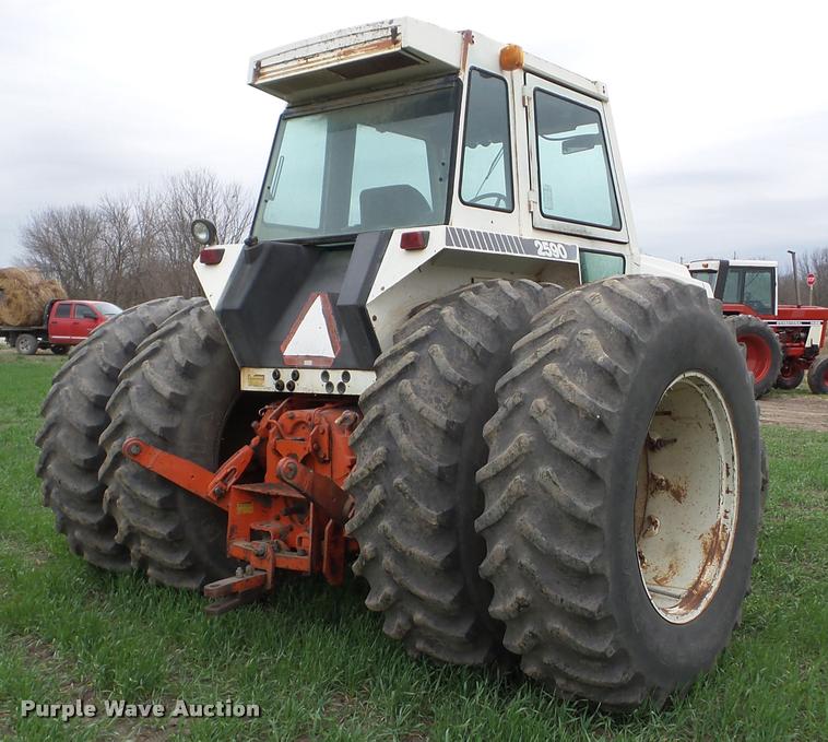 image for item AG9009 1979 Case 2590 tractor