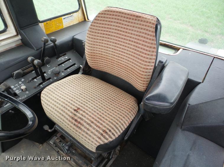 image for item AG9009 1979 Case 2590 tractor