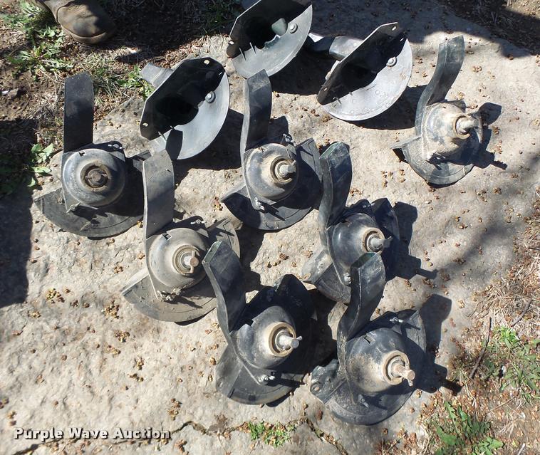 image for item AW9563 (10) soybean meters