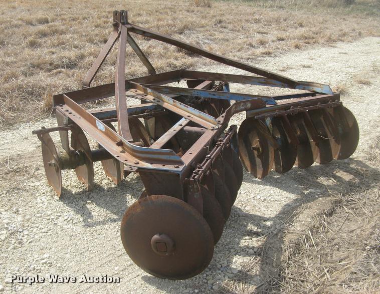 image for item AX9300 Ford 202 disk harrow