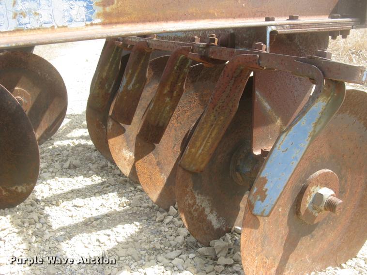 image for item AX9300 Ford 202 disk harrow