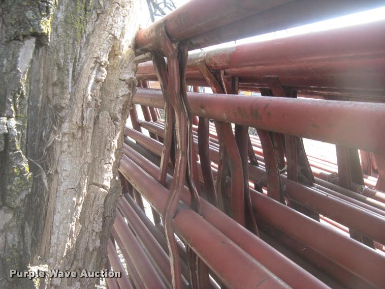 image for item AX9303 (16) Midwest livestock panels