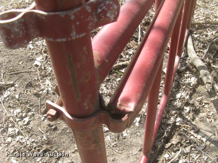 image for item AX9303 (16) Midwest livestock panels