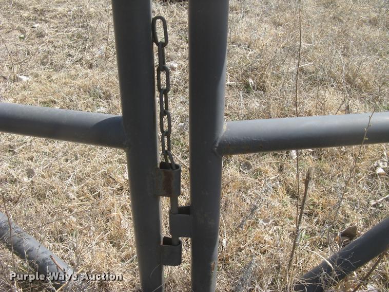 image for item AX9304 Behlen Horseman's Choice round pen