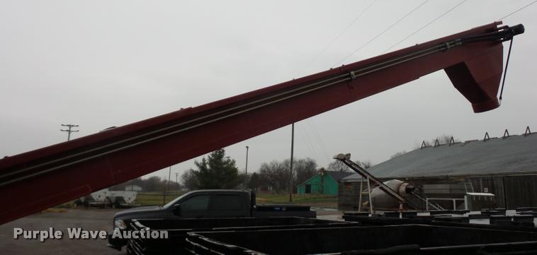 image for item BH9268 1995 Ford L9000 seed tender truck