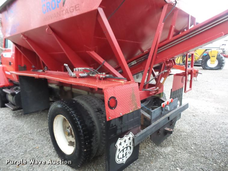 image for item BH9268 1995 Ford L9000 seed tender truck