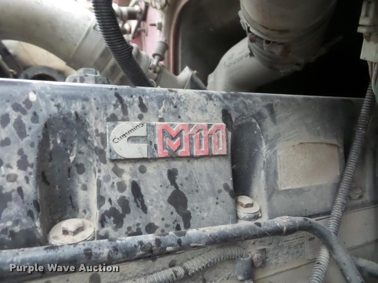 image for item BH9268 1995 Ford L9000 seed tender truck