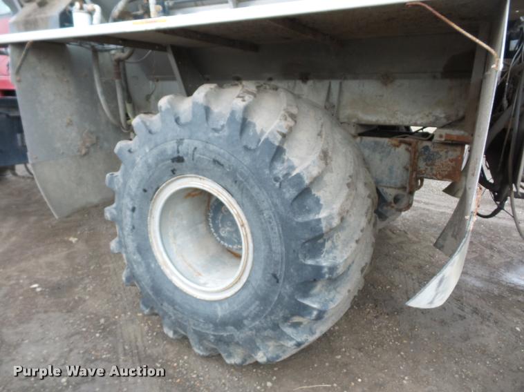 image for item BH9269 Case IH FLX3300B self-propelled applicator