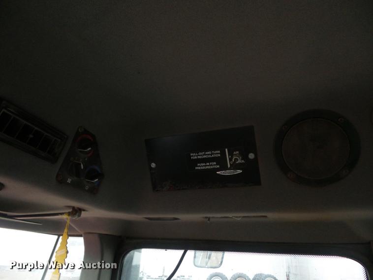 image for item BH9269 Case IH FLX3300B self-propelled applicator