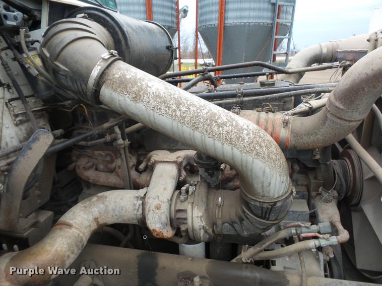 image for item BH9270 1993 Freightliner FLD semi truck