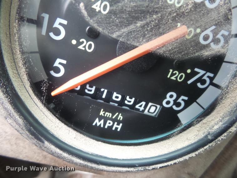 image for item BH9270 1993 Freightliner FLD semi truck