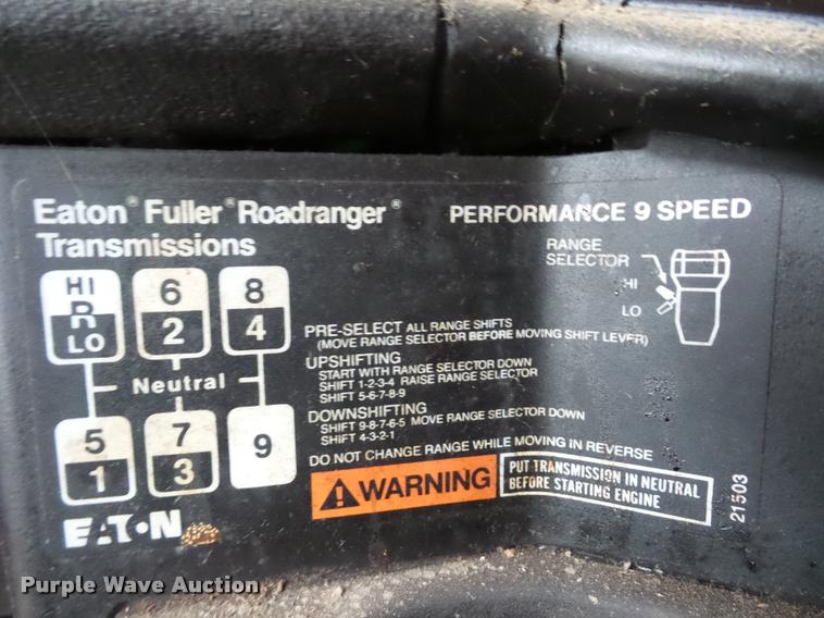 image for item BH9270 1993 Freightliner FLD semi truck