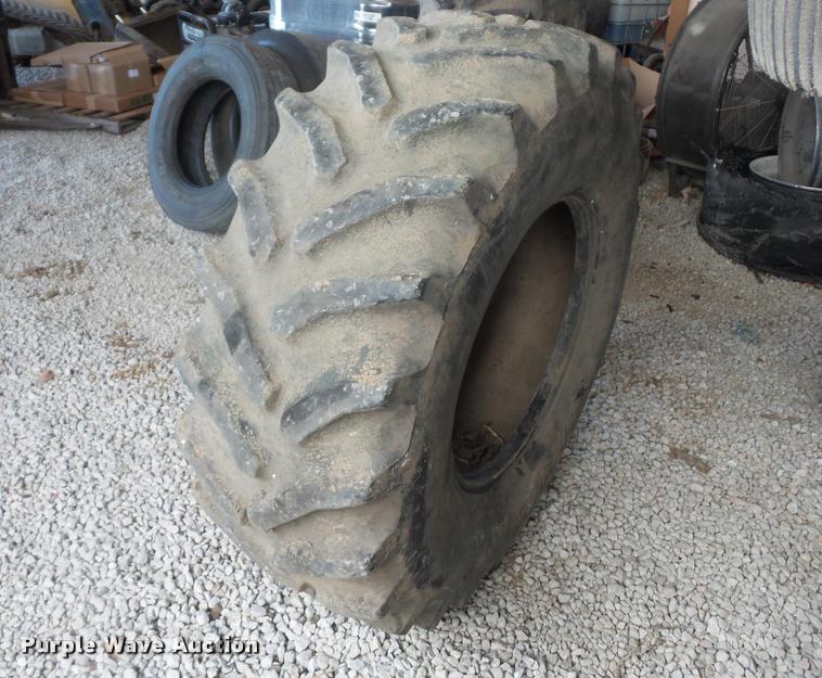 image for item BH9303 (2) Goodyear 18.4R26 tires