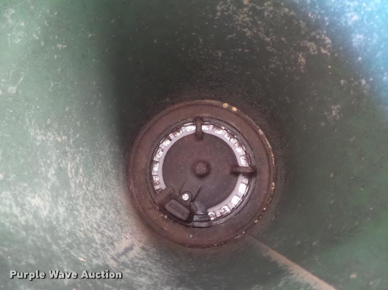 image for item CC9540 John Deere 71 planter