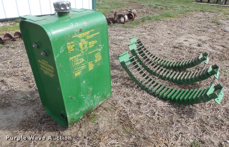 image for item CC9541 John Deere combine parts