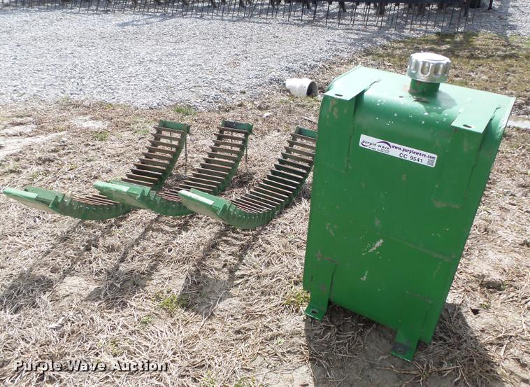 image for item CC9541 John Deere combine parts