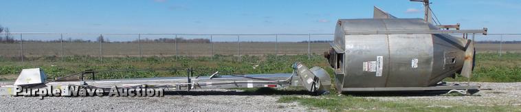 image for item DA2605 Adams seed blender tank with conveyor