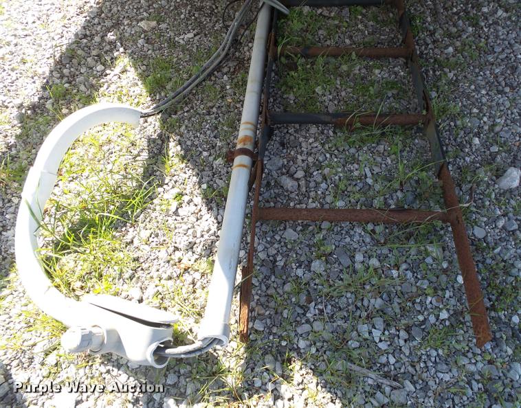 image for item DA2605 Adams seed blender tank with conveyor