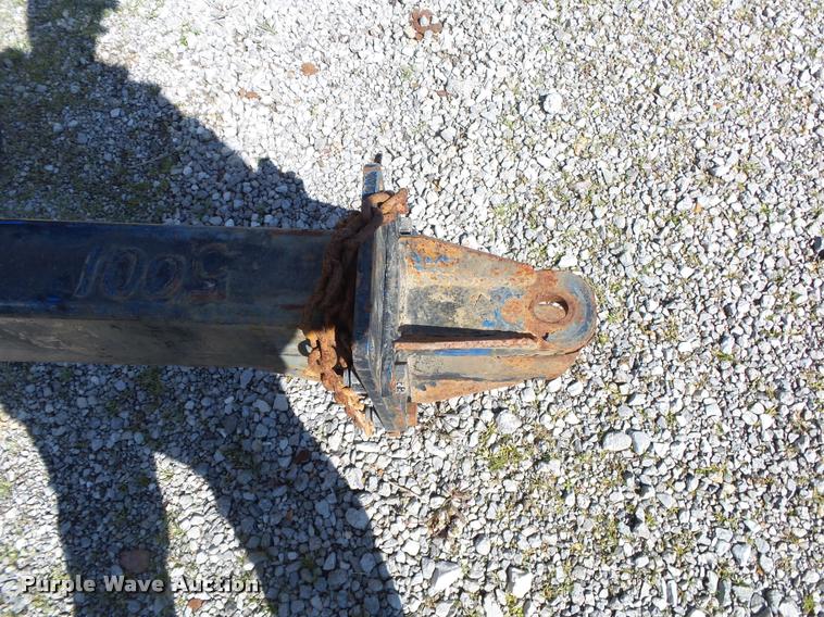 image for item DA2607 Doyle stainless steel fertilizer spreader