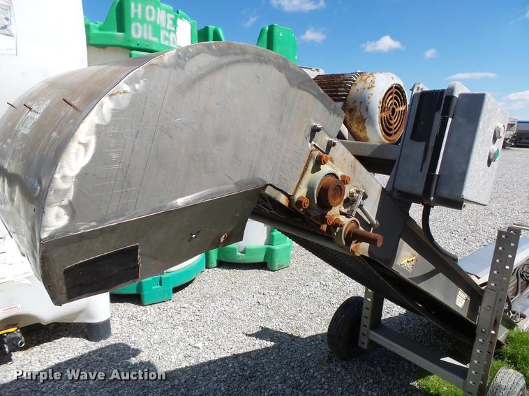 image for item DA2619 Stainless steel belly dump conveyor
