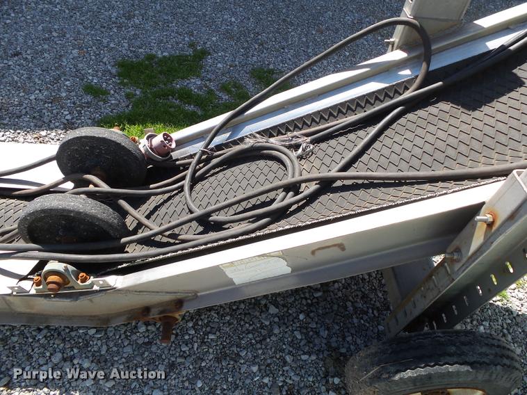 image for item DA2619 Stainless steel belly dump conveyor