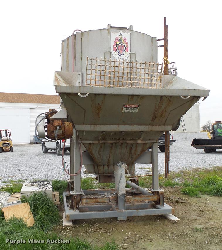 image for item DA2622 Doyle stainless steel seed blender bin