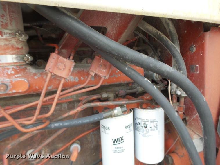 image for item DA3370 International 1066 tractor