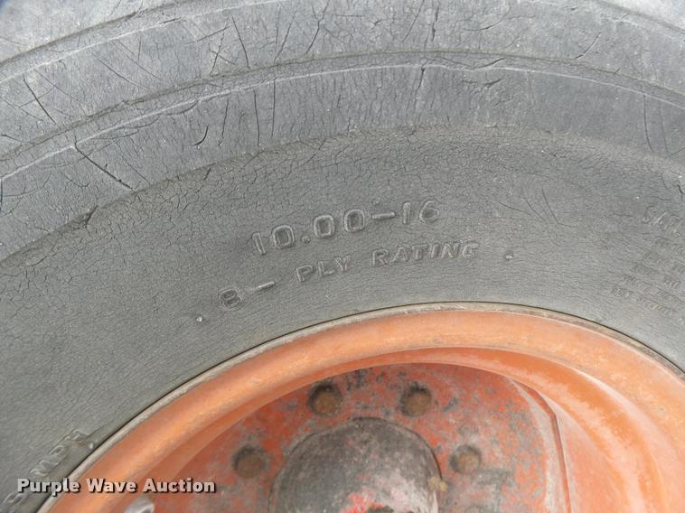 image for item DA3370 International 1066 tractor