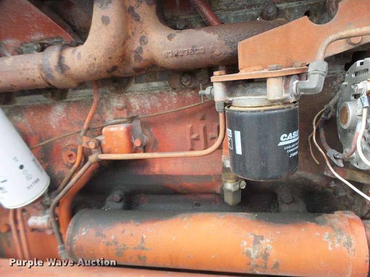 image for item DA3370 International 1066 tractor