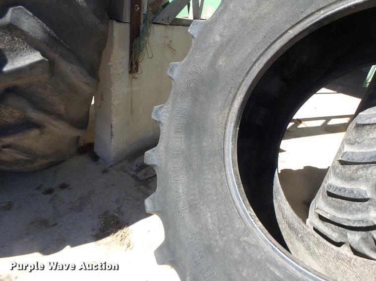 image for item DA3378 Firestone Radial 24.5-32 tire