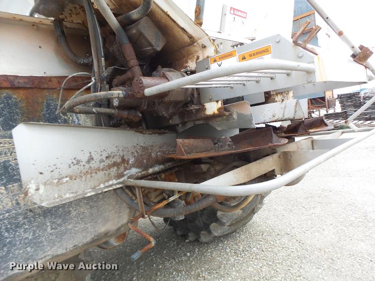 image for item DA3424 Tyler 4330 self-propelled applicator