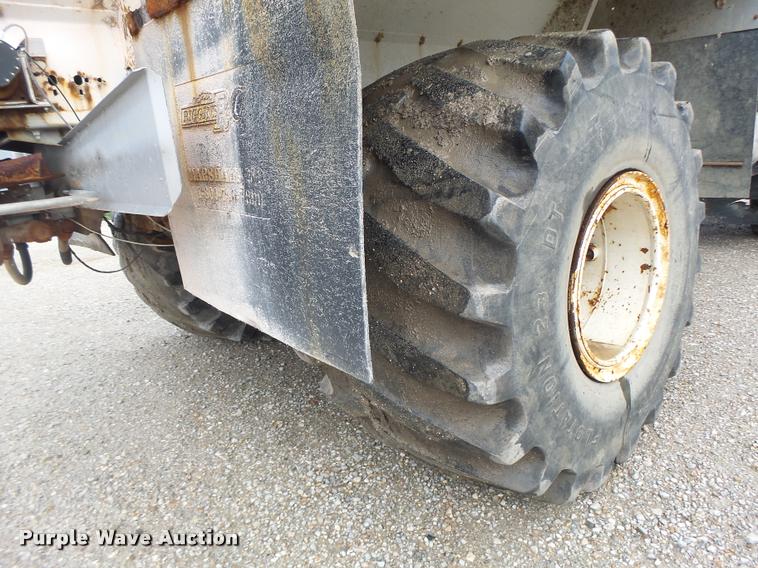 image for item DA3424 Tyler 4330 self-propelled applicator