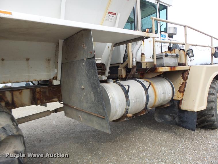 image for item DA3424 Tyler 4330 self-propelled applicator