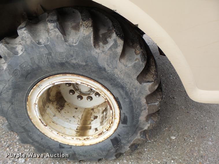 image for item DA3424 Tyler 4330 self-propelled applicator