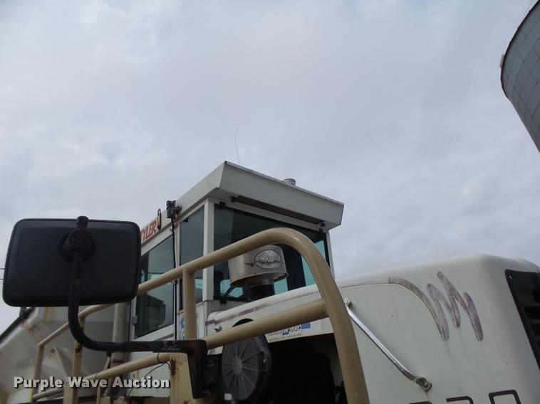 image for item DA3424 Tyler 4330 self-propelled applicator