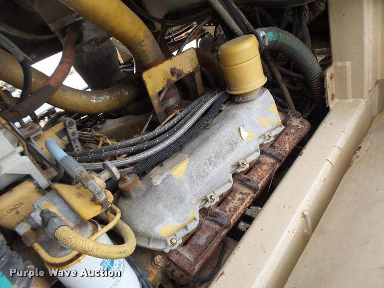 image for item DA3424 Tyler 4330 self-propelled applicator