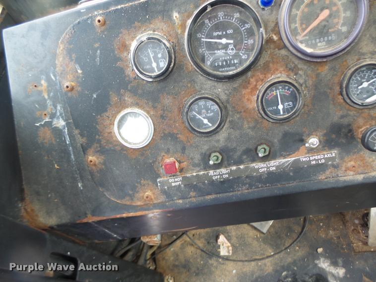 image for item DA3424 Tyler 4330 self-propelled applicator