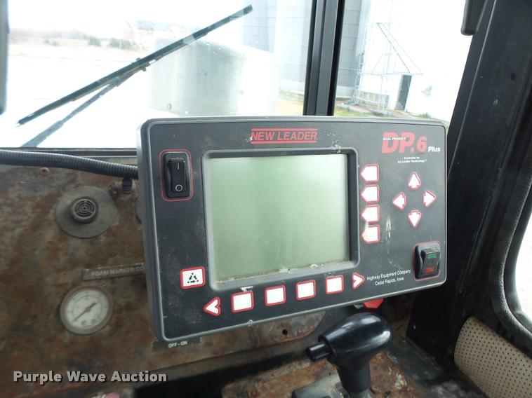 image for item DA3424 Tyler 4330 self-propelled applicator