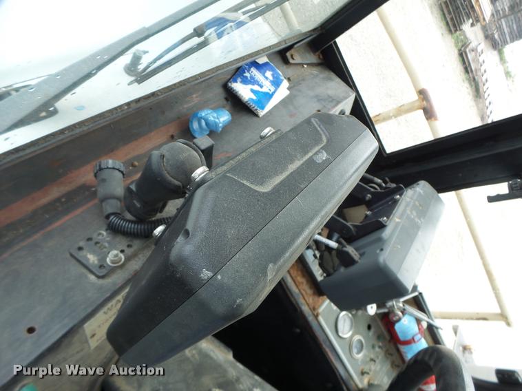 image for item DA3424 Tyler 4330 self-propelled applicator