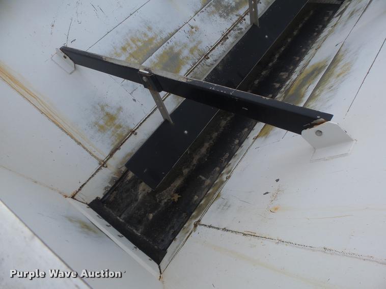 image for item DA3424 Tyler 4330 self-propelled applicator