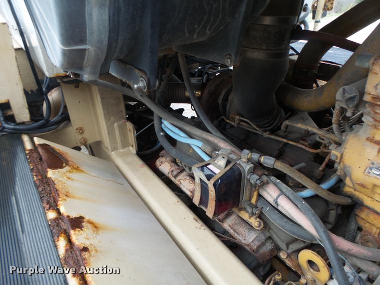 image for item DA3424 Tyler 4330 self-propelled applicator