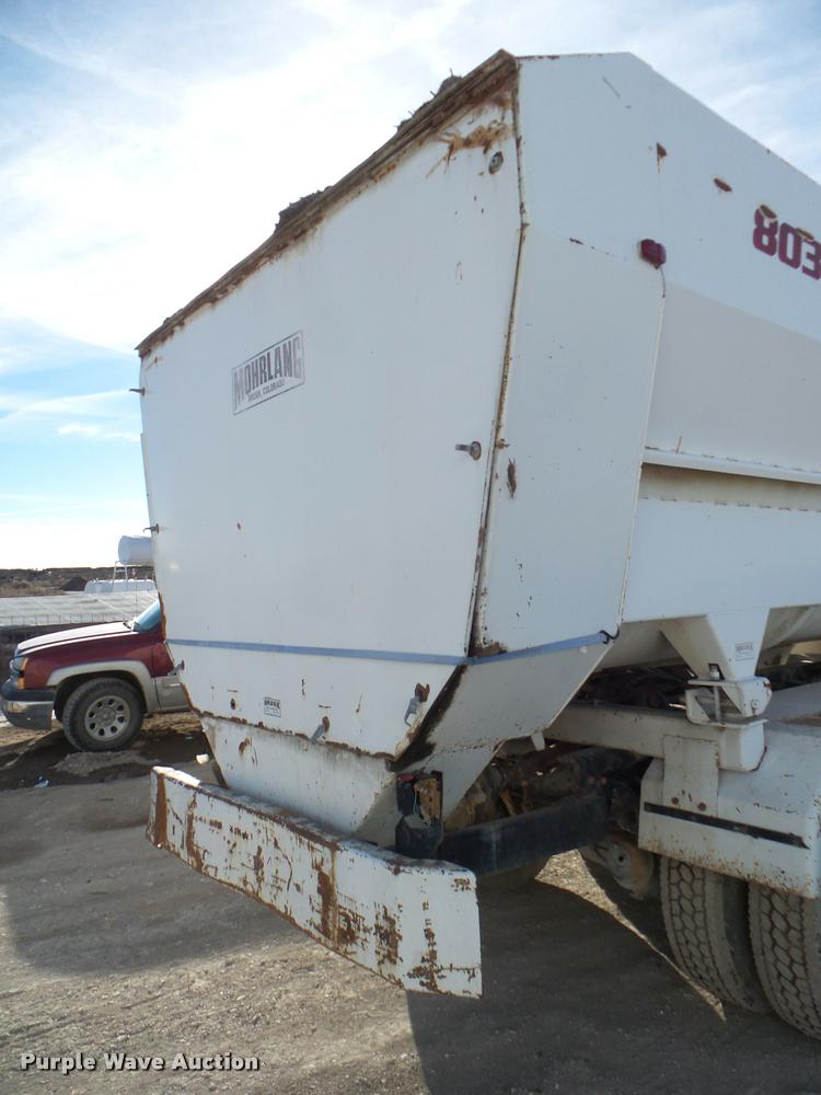 image for item DA5220 1995 Mack CH613 feed truck