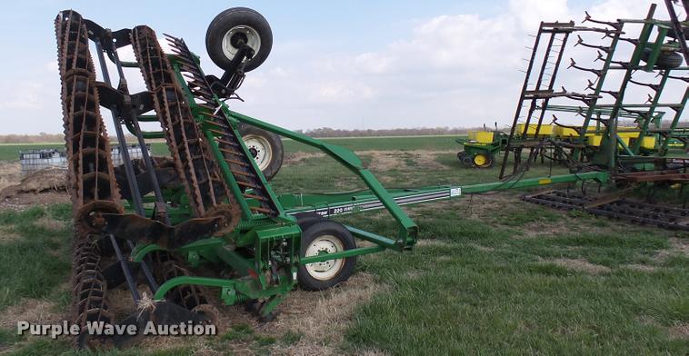 image for item DA6000 Unverferth 220 rolling harrow soil conditioner