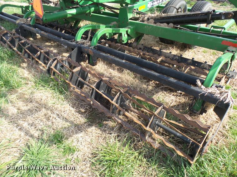 image for item DA6000 Unverferth 220 rolling harrow soil conditioner
