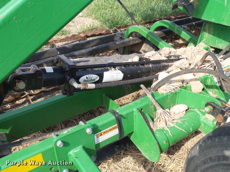 image for item DA6000 Unverferth 220 rolling harrow soil conditioner