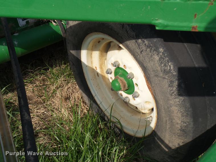 image for item DA6000 Unverferth 220 rolling harrow soil conditioner