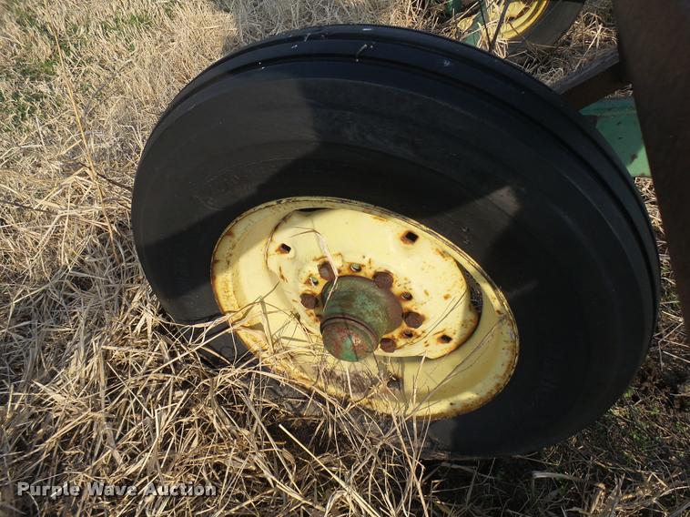 image for item DA6001 John Deere 935-02 land planer